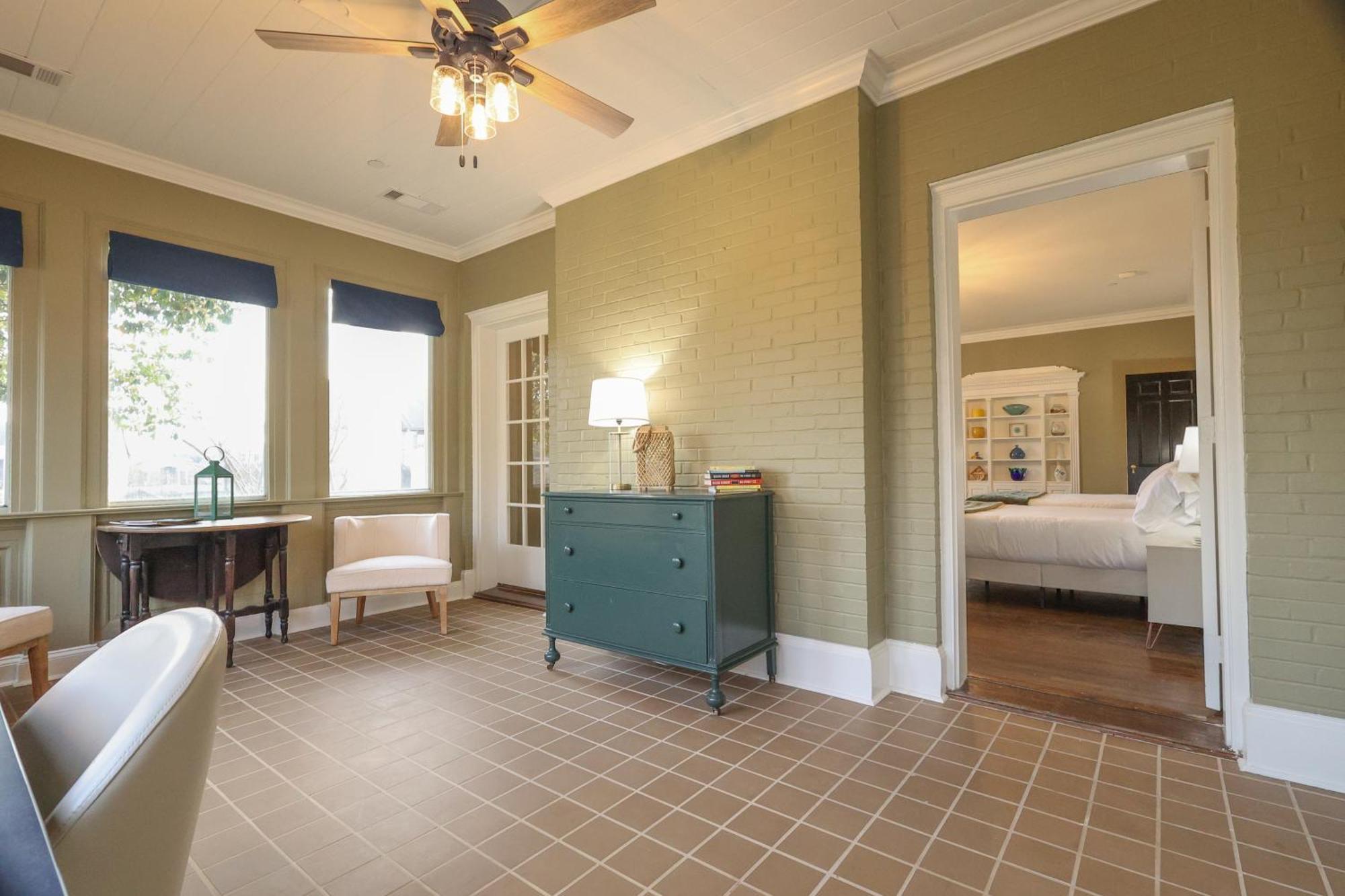 Wood Manor Guest House Tuscaloosa Exterior foto